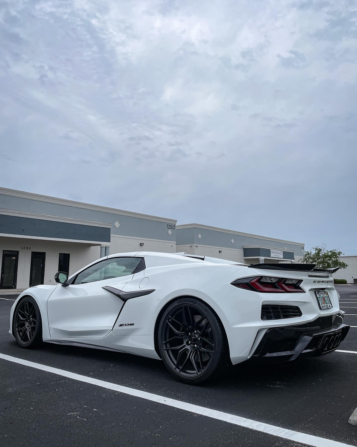 Paragon 1" Lowering Springs, Front Lift Collars (w/ 3/8" Riser Shim) 